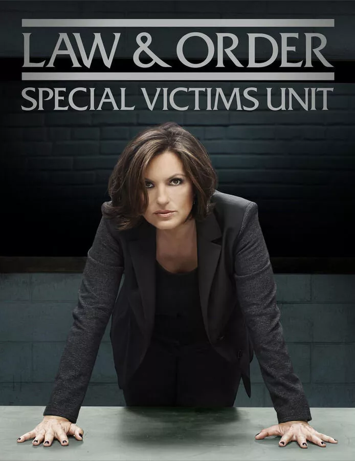 Серіал 'Закон і порядок: Спеціальний корпус' сезон 16 постер