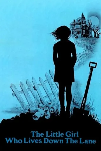 Фільм 'Дівчинка, що живе в кінці провулка' постер
